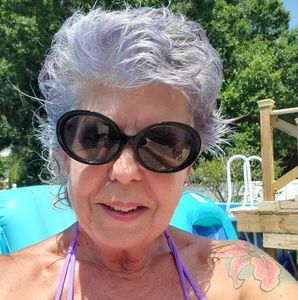 Meet your Posher, Deb